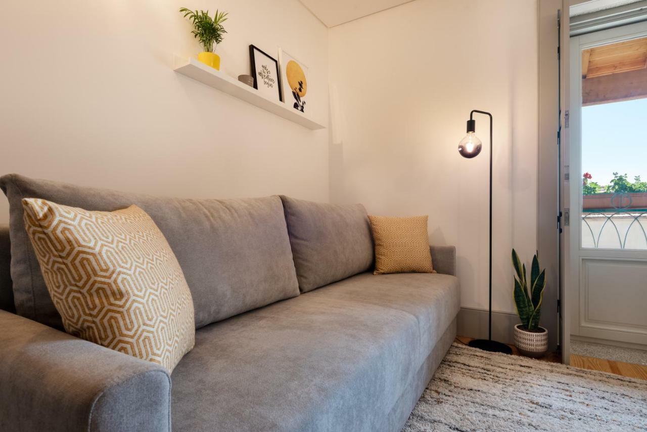 Lovelystay - Sun Loft W/ Balcony Porto Dış mekan fotoğraf