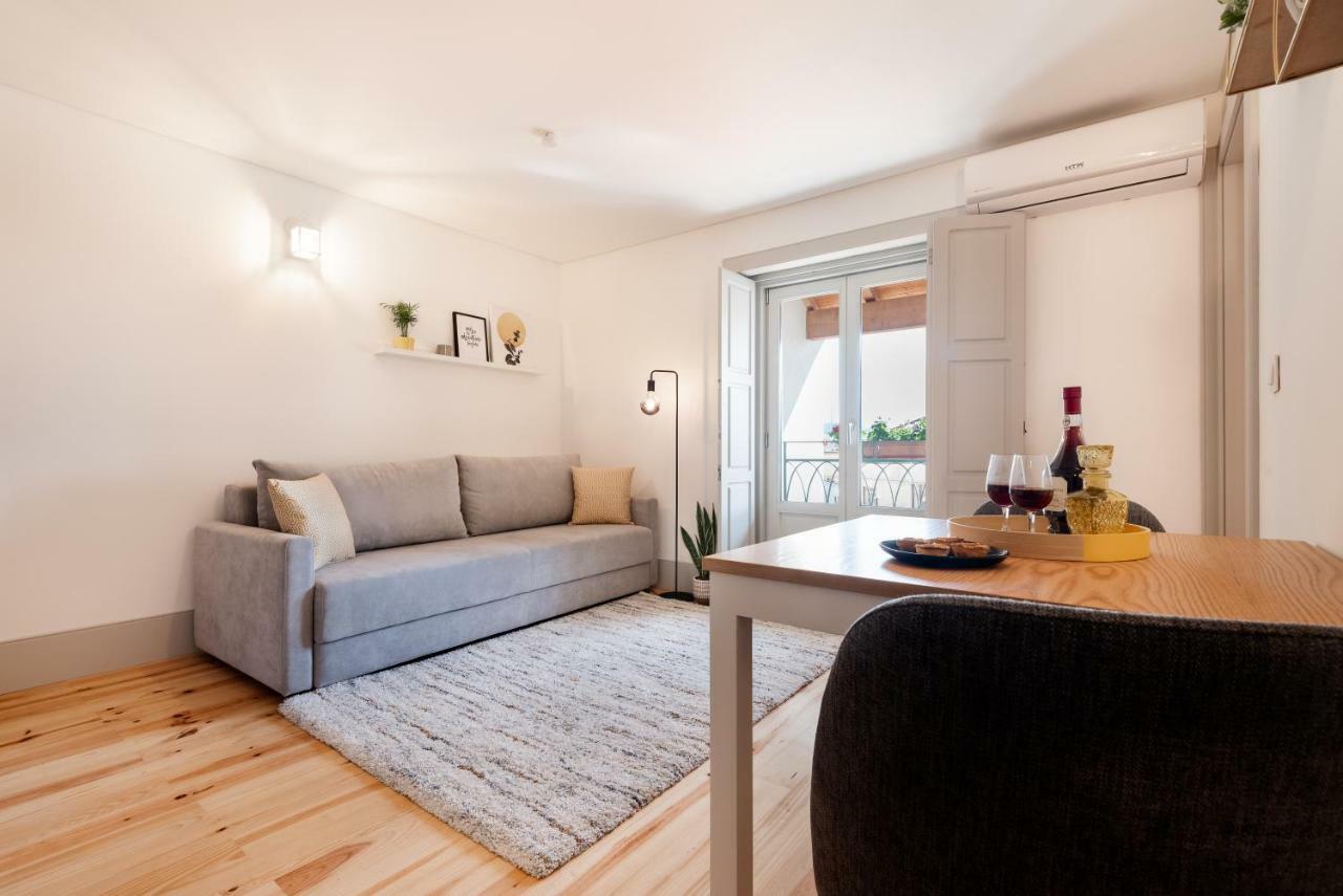 Lovelystay - Sun Loft W/ Balcony Porto Dış mekan fotoğraf